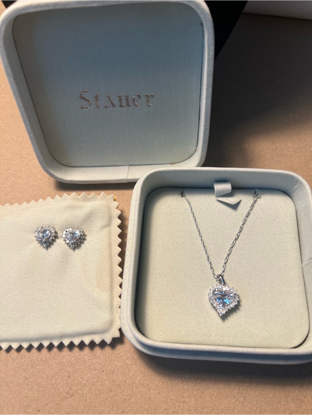 Stauer 925 Silver Heart Necklace and Stud Earrings Set Clear Crystal 8-10”